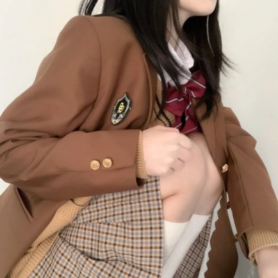 龙月